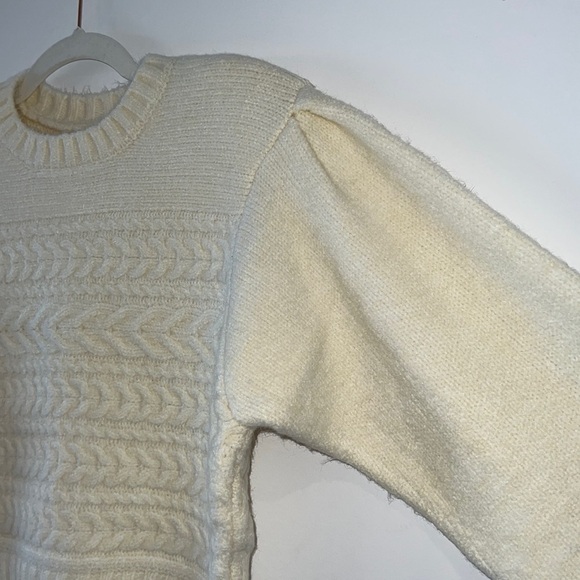 FOR Love and Lemons Ivory Dominique Cable Knit Shoulder pads Sweater size Medium - Picture 8 of 15